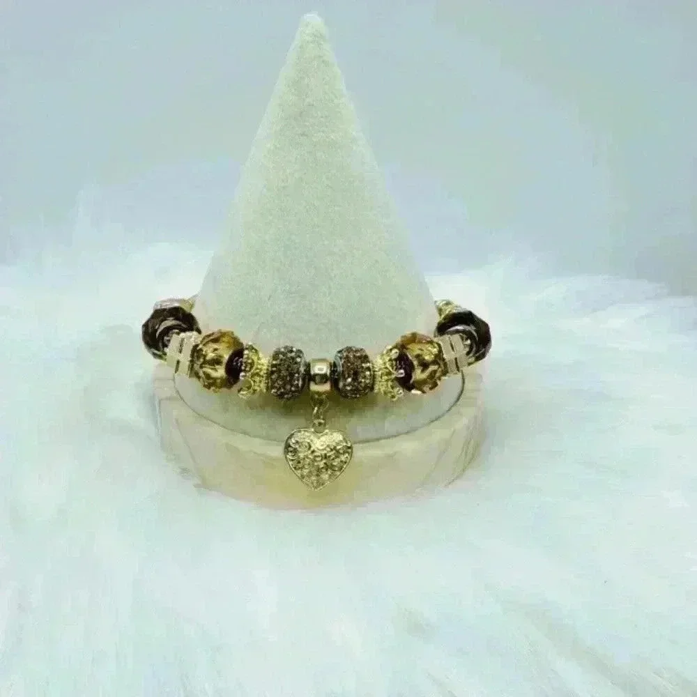 Goldie Heart Charm Bracelet